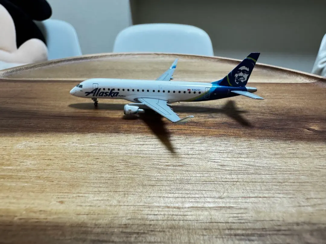 2026年最新】エンブラエル175の人気アイテム - メルカリ