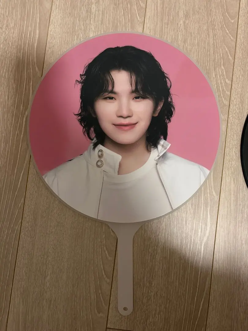 2026年最新】ミンギュ うちわ incompleteの人気アイテム - メルカリ