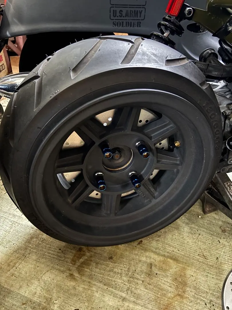 2026年最新】ズーマー タイヤ ホイールの人気アイテム - メルカリ