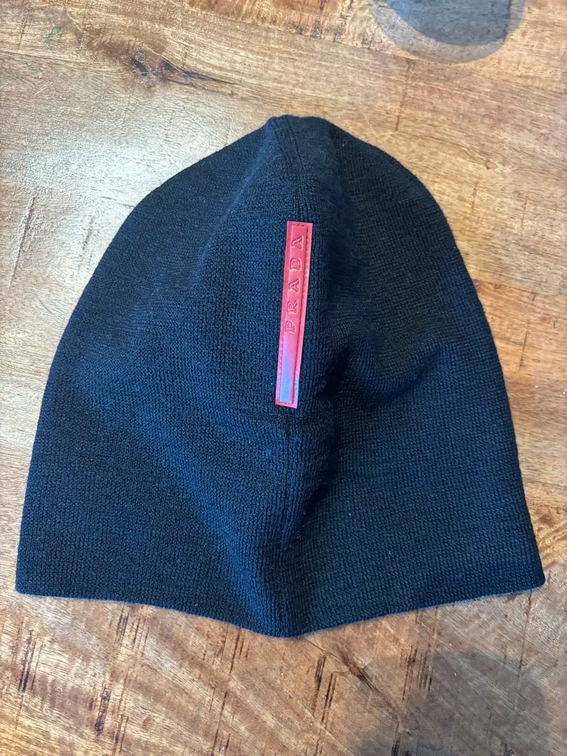 2026年最新】PRADA SPORT ニット帽・ビーニーの人気アイテム - メルカリ