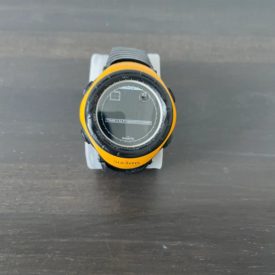 2026年最新】suunto vector イエローの人気アイテム - メルカリ