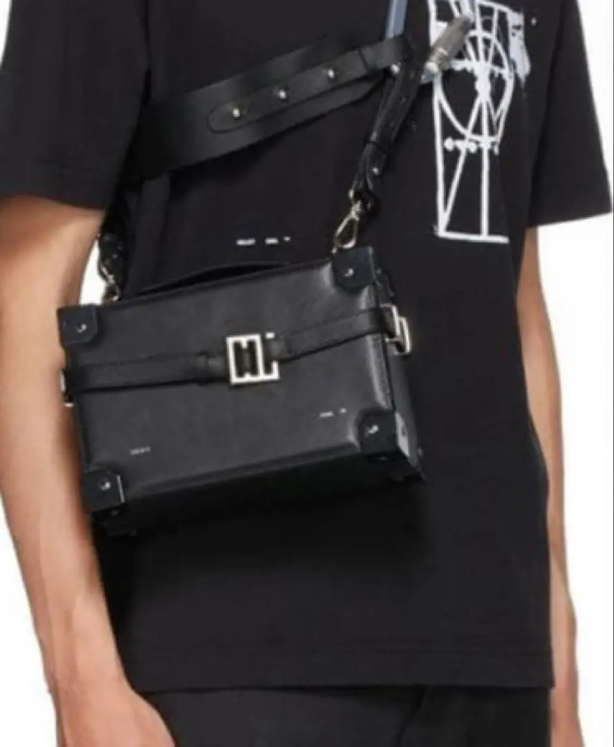 2026年最新】heliot emil バッグの人気アイテム - メルカリ