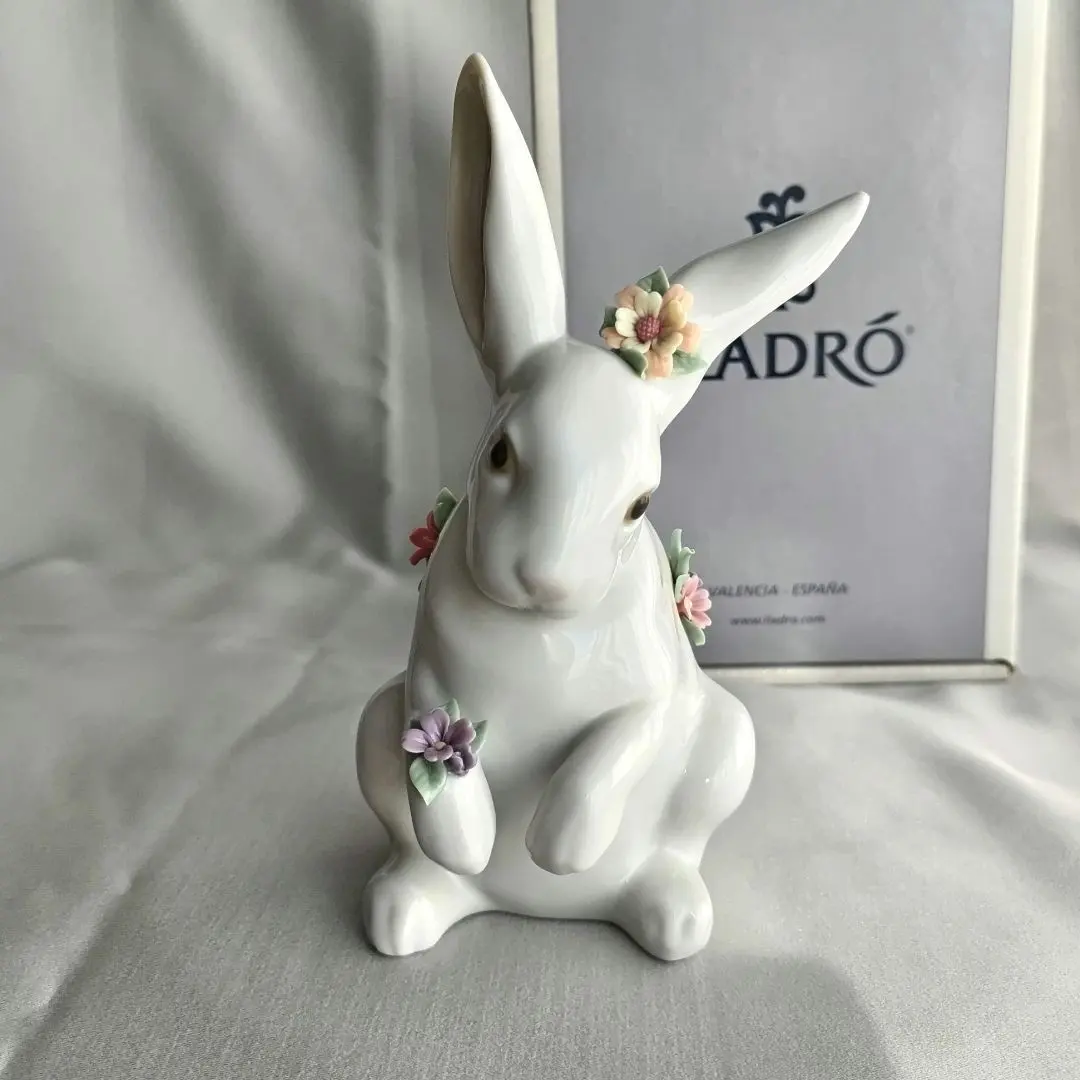 2026年最新】リヤドロ花飾りの白うさぎの人気アイテム - メルカリ