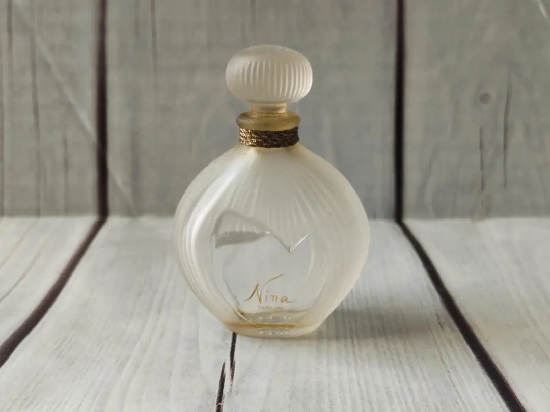 2026年最新】ラリック ニナリッチ 香水瓶の人気アイテム - メルカリ