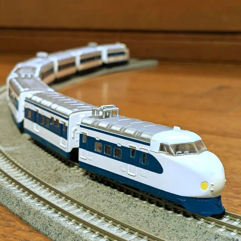 m41716384244_1.jpg?1767318740