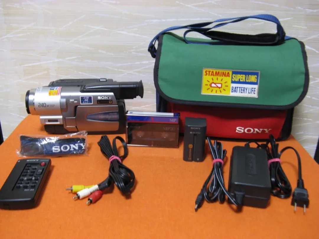 2026年最新】SONY ソニー CCD-TRV90 ビデオカメラ Hi8(中古品)の人気