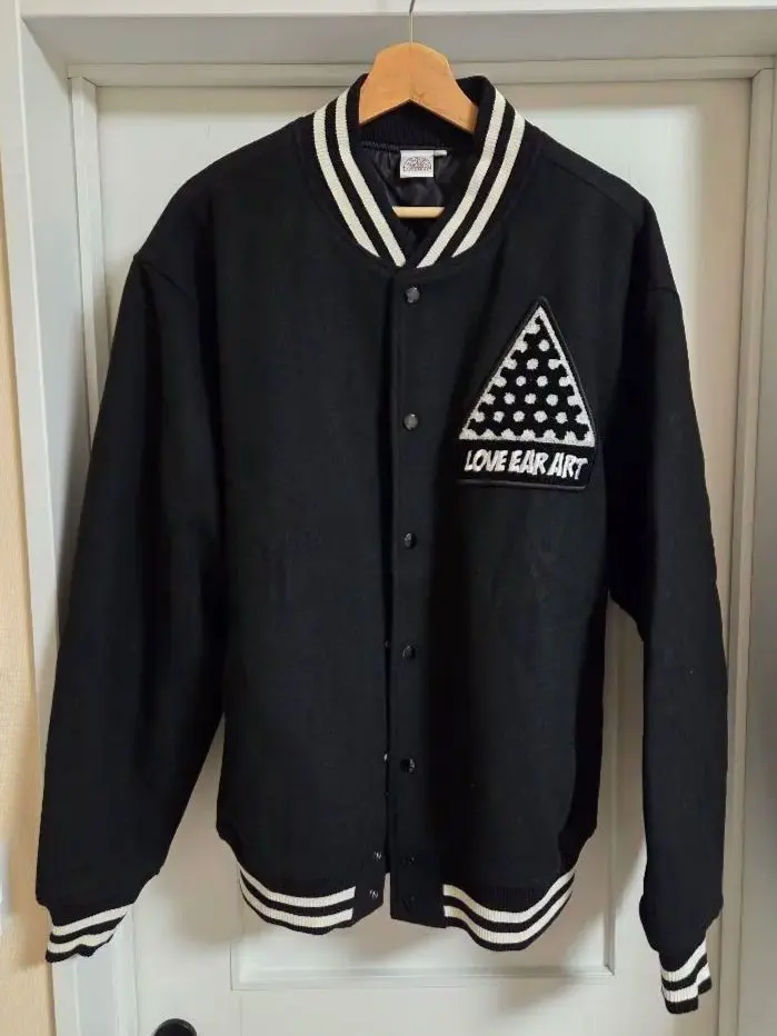 2026年最新】LOVE ear art スタジャンの人気アイテム - メルカリ