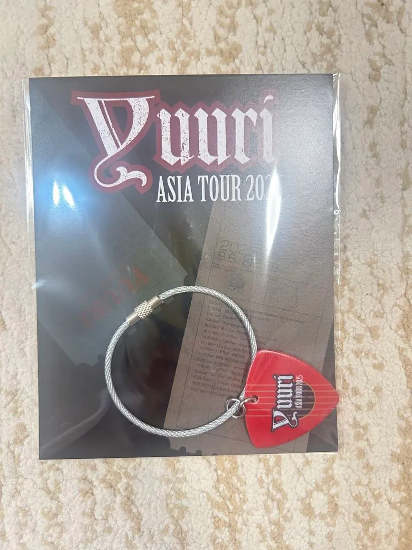 2026年最新】優里ピックキーホルダーの人気アイテム - メルカリ