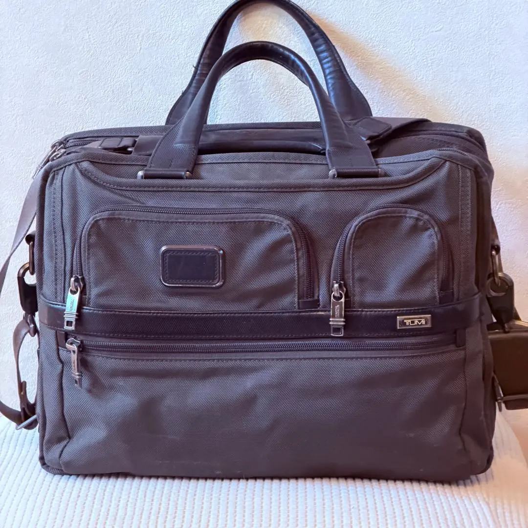 2026年最新】tumi トゥミ 26141 alpha2の人気アイテム - メルカリ