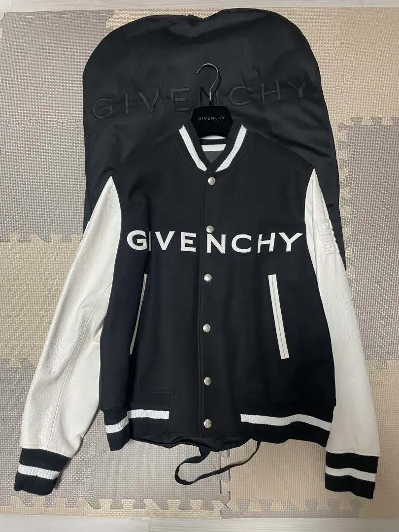 2026年最新】Givenchy スタジャンの人気アイテム - メルカリ