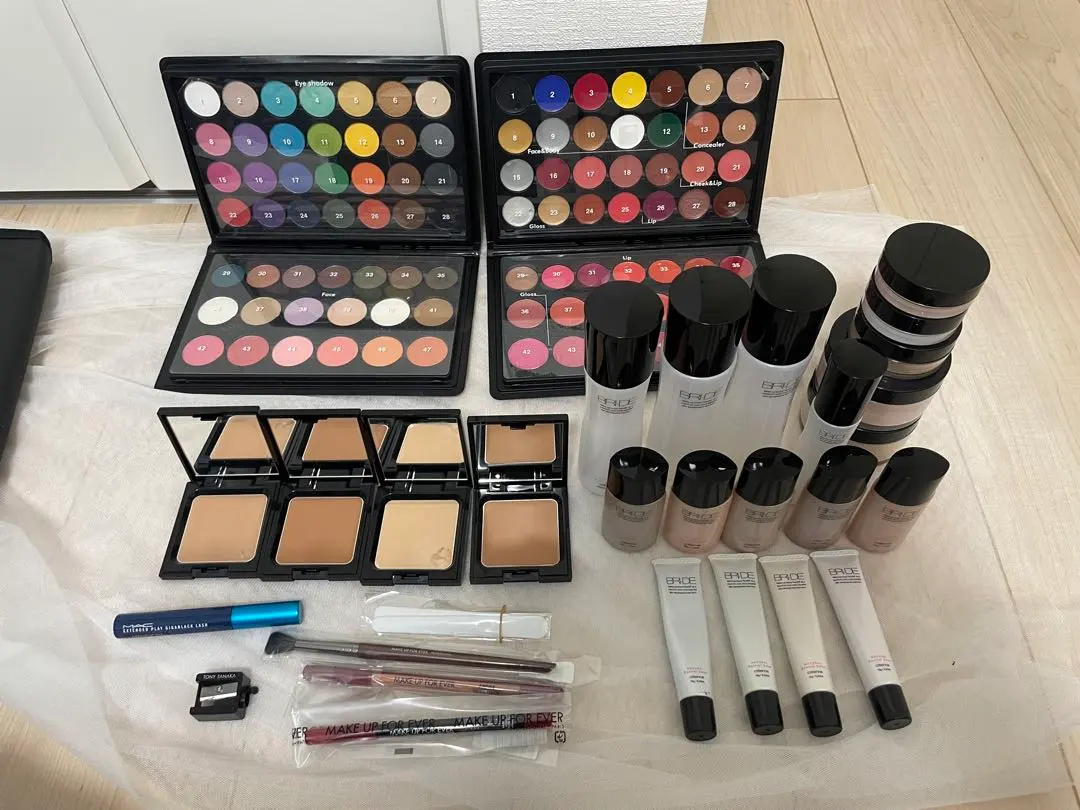 2026年最新】BRI-DE メイク道具・化粧小物の人気アイテム - メルカリ