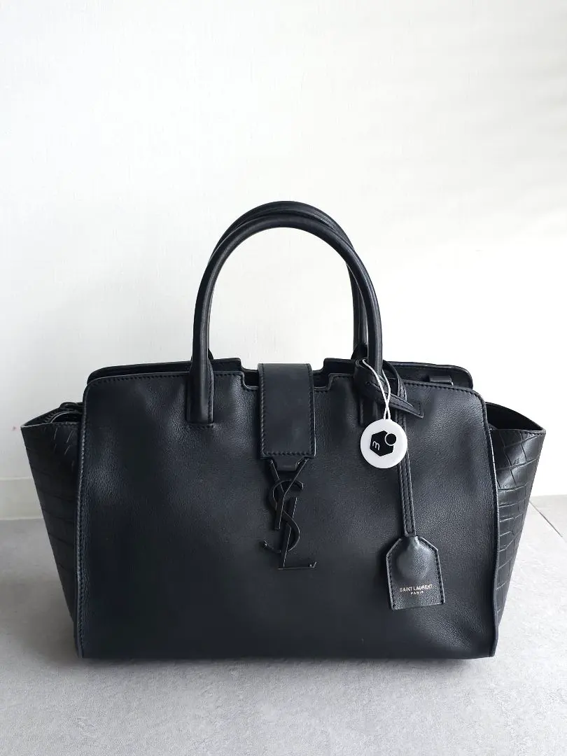 2026年最新】サンローラン ダウンタウン カバスの人気アイテム - メルカリ