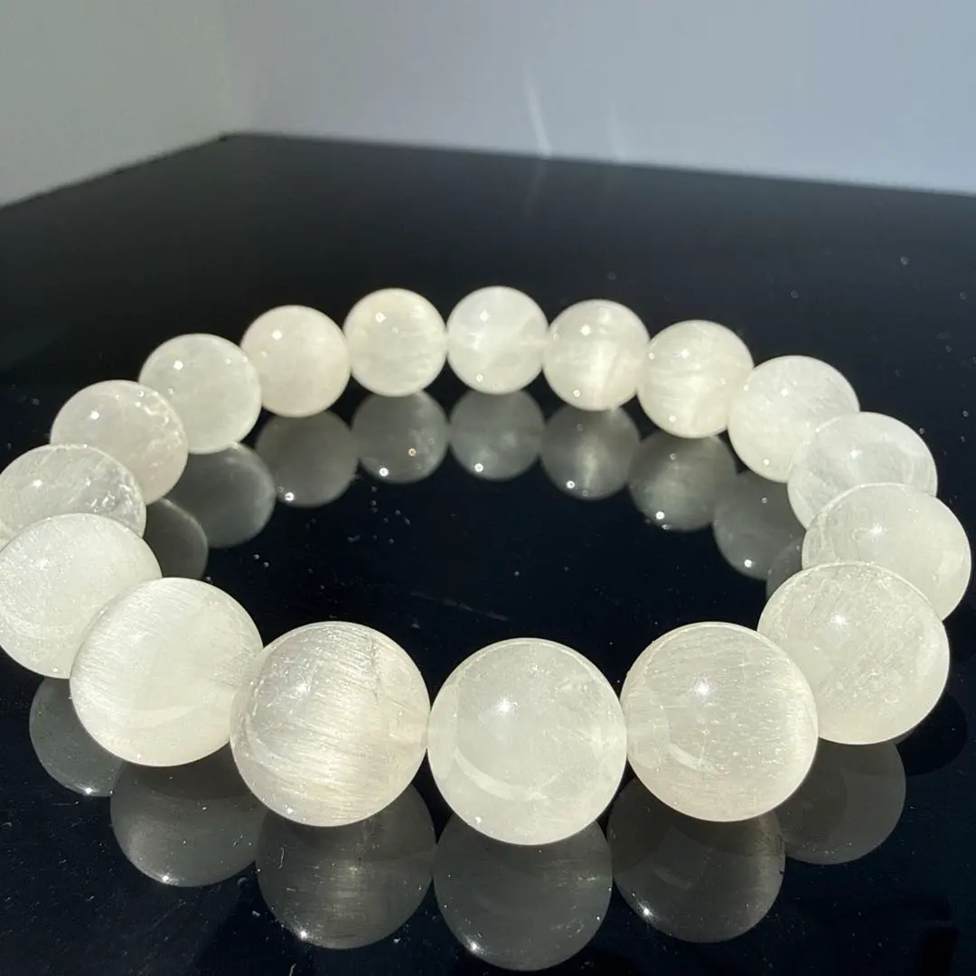 2026年最新】ホワイトラビットルチルクォーツの人気アイテム - メルカリ