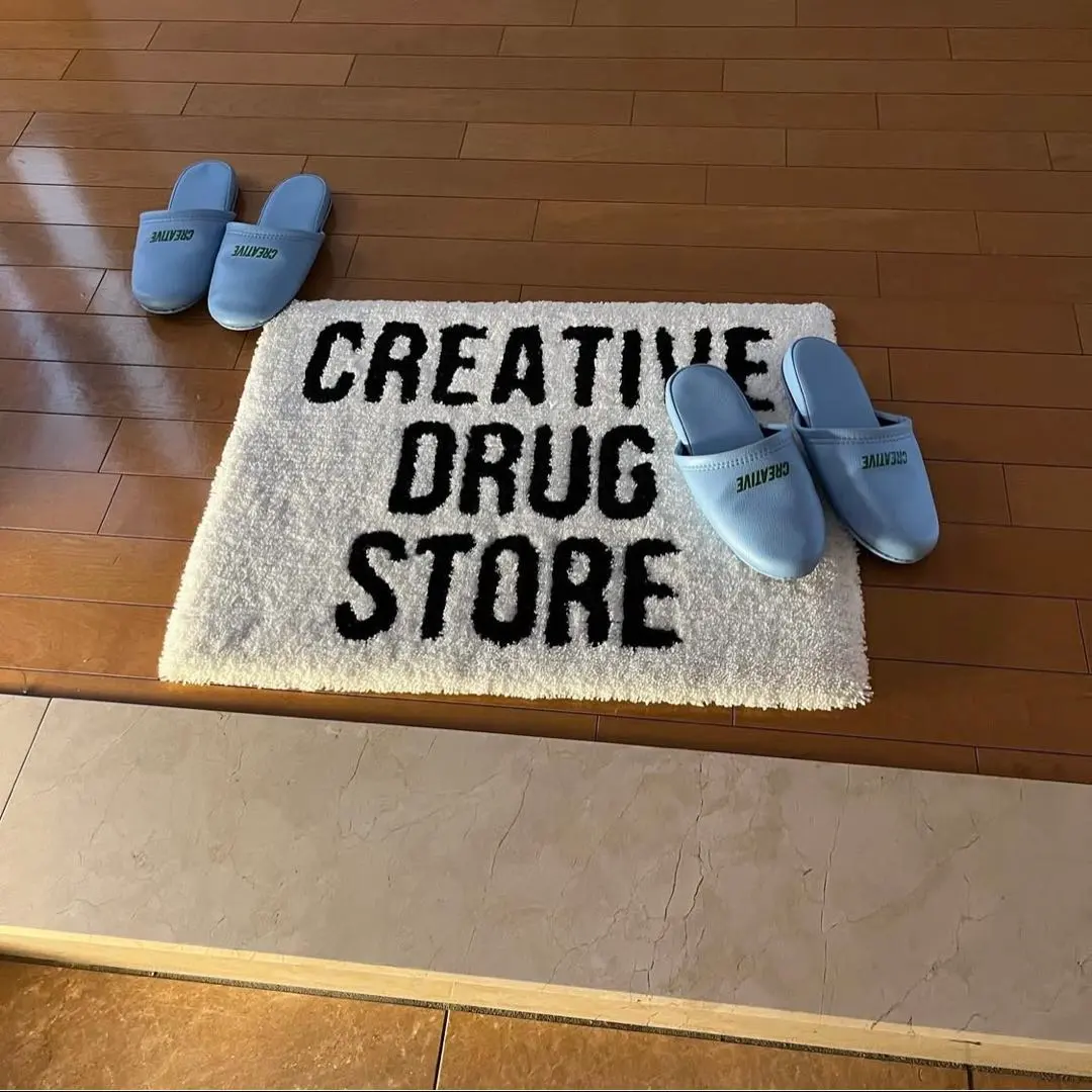 2026年最新】creative drug store ラグの人気アイテム - メルカリ