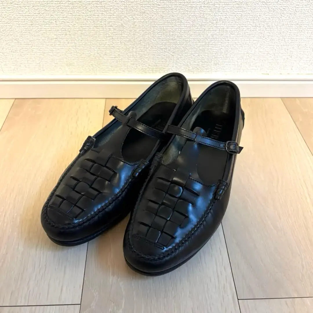 2026年最新】hereu サンダルの人気アイテム - メルカリ