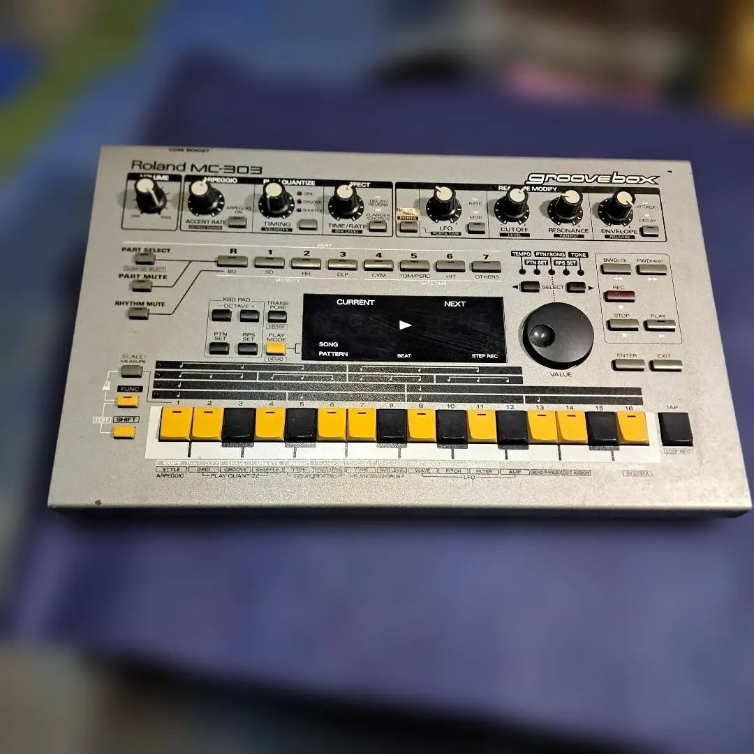 2026年最新】roland mc-202の人気アイテム - メルカリ