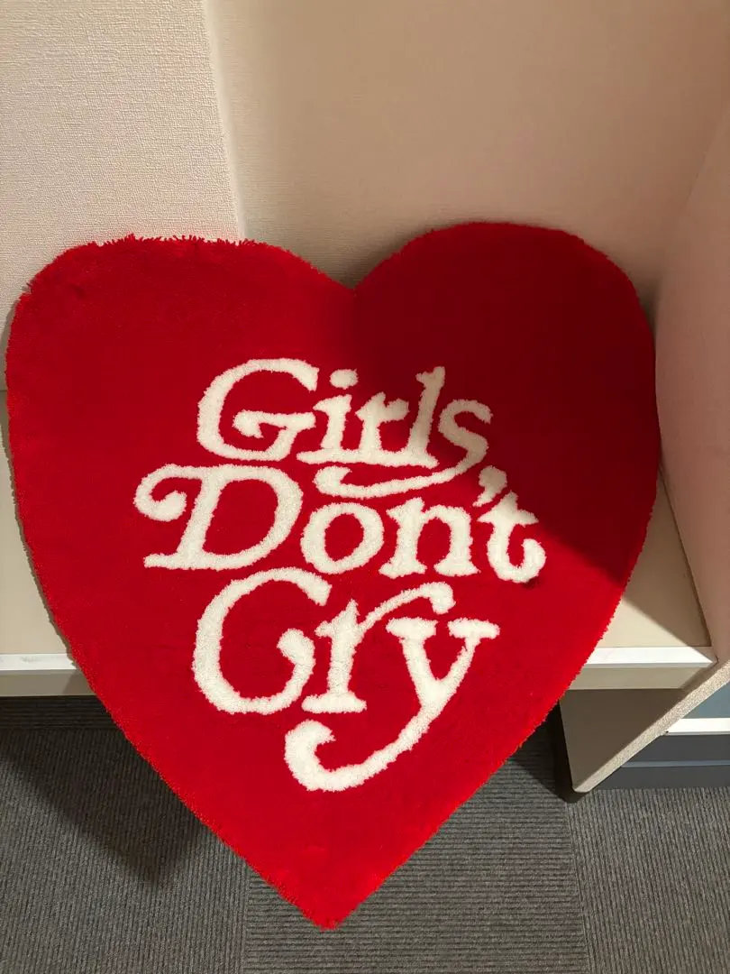 2026年最新】ガールズドントクライ ラグの人気アイテム - メルカリ