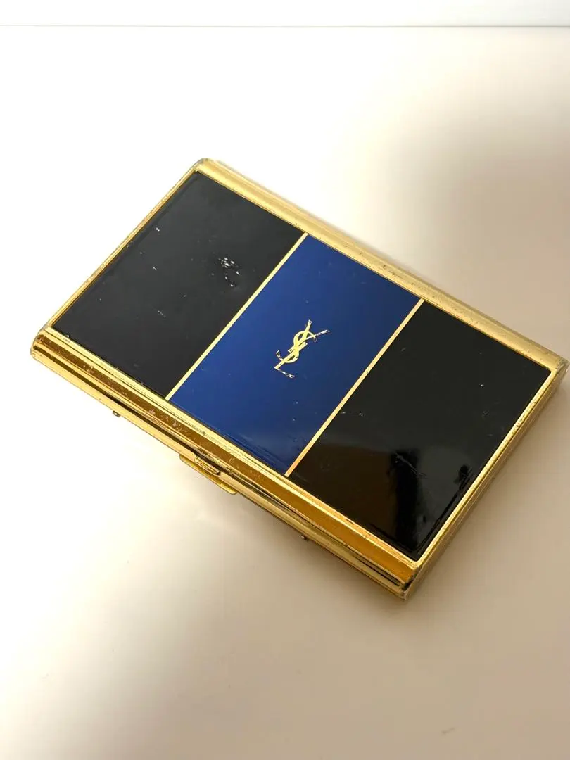 2026年最新】イブサンローラン シガレットケースの人気アイテム - メルカリ