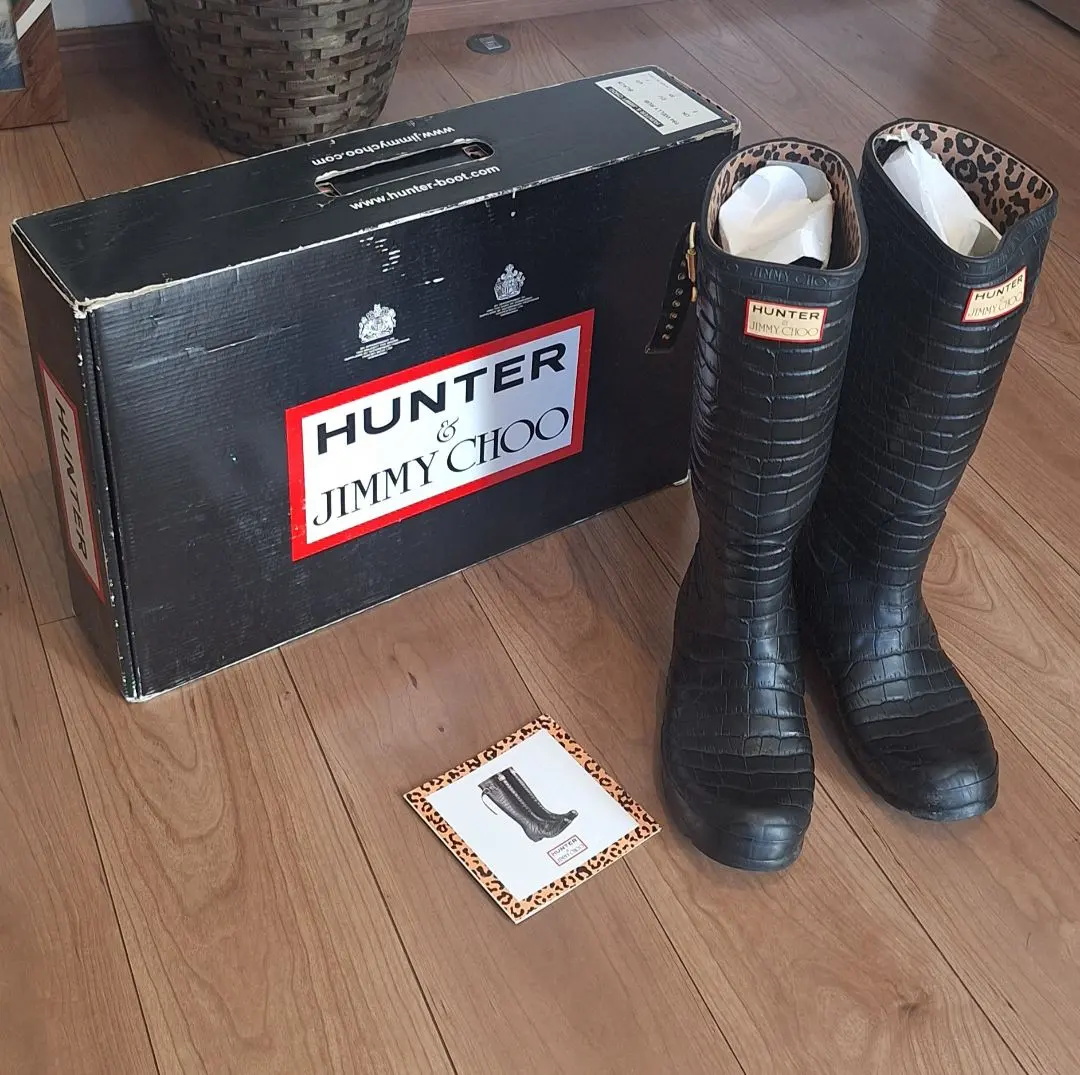 2026年最新】ハンター ジミーチュウ ブーツの人気アイテム - メルカリ