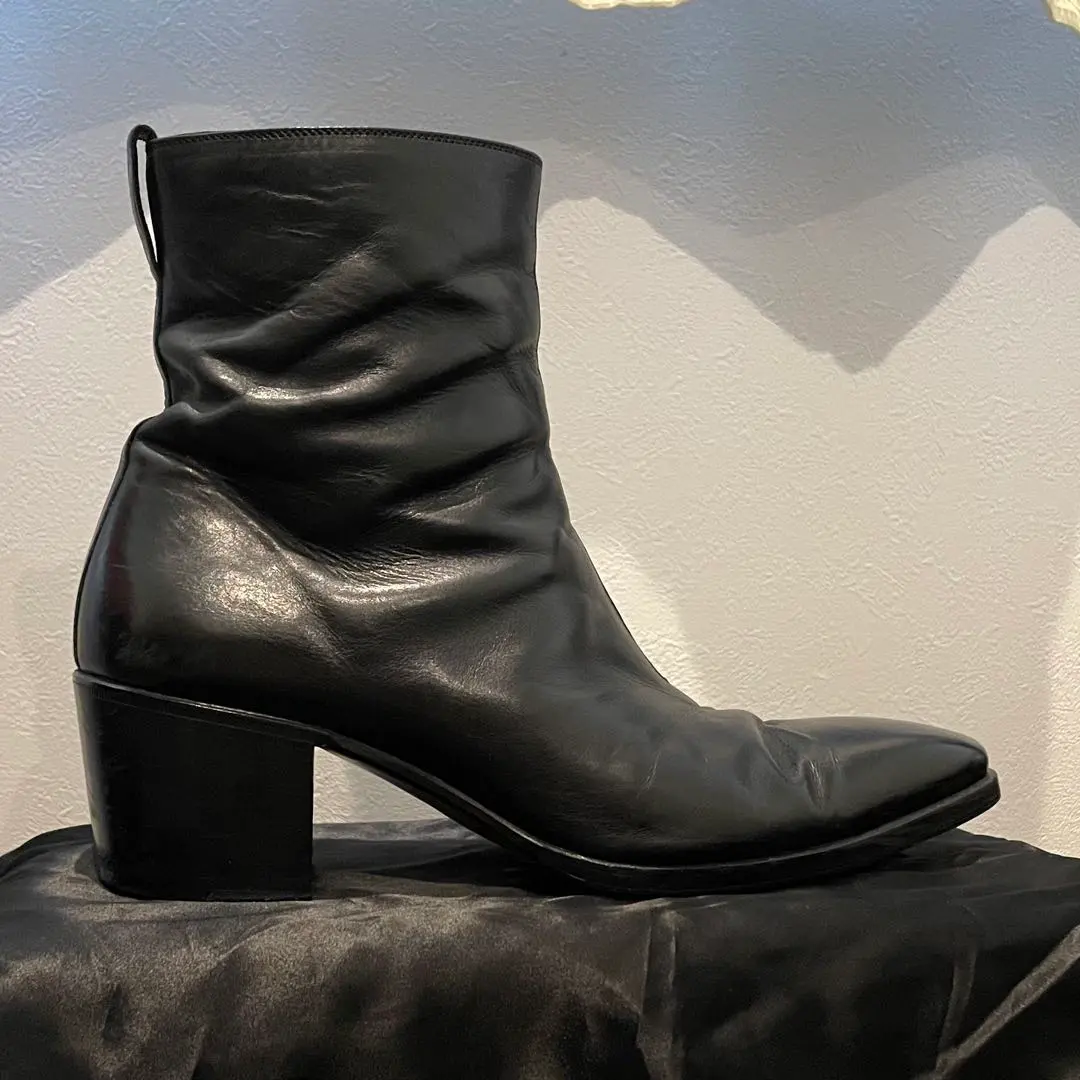 2026年最新】イヴサンローラン ジョニー ブーツの人気アイテム - メルカリ