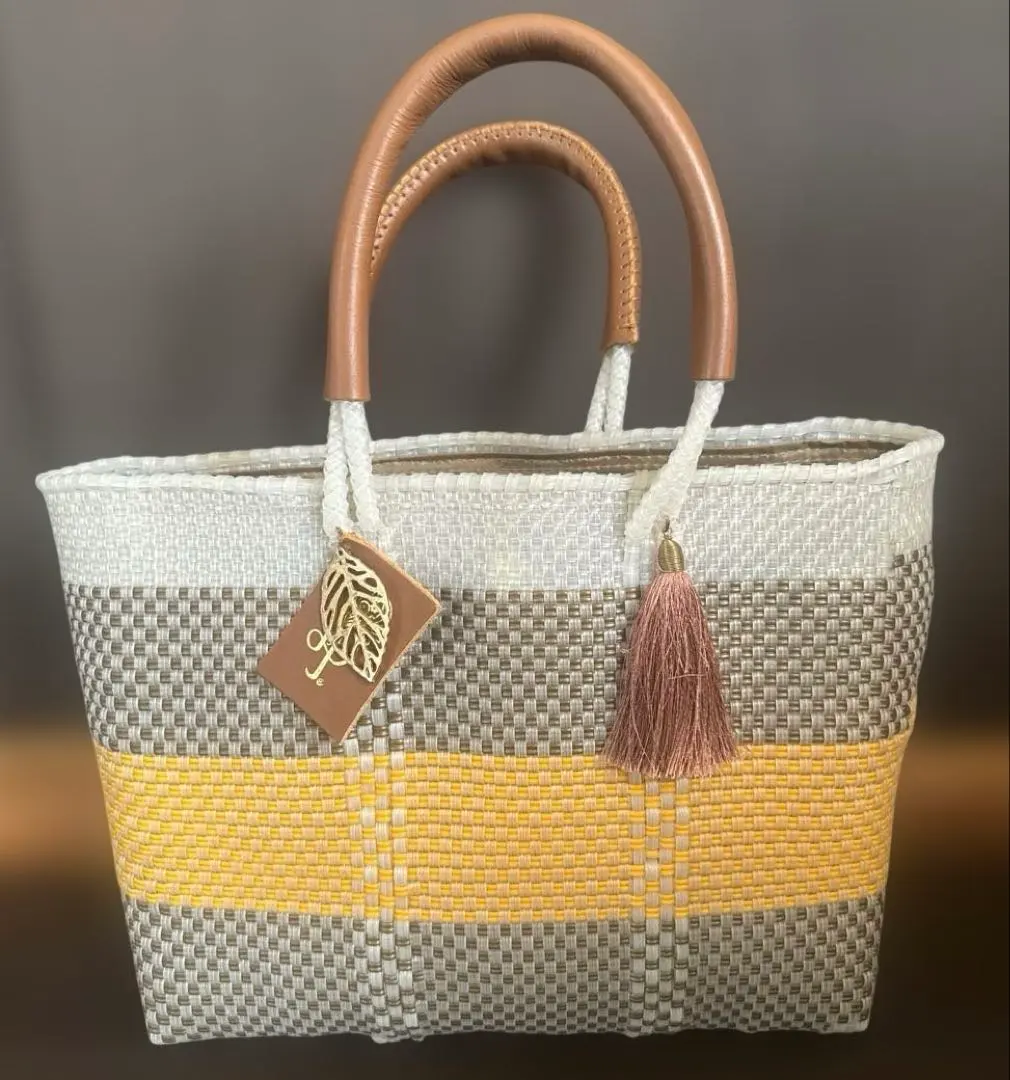 m86640429600_1.jpg?1763268995