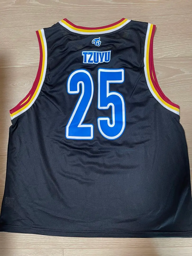 2026年最新】twice ユニフォーム ツウィの人気アイテム - メルカリ