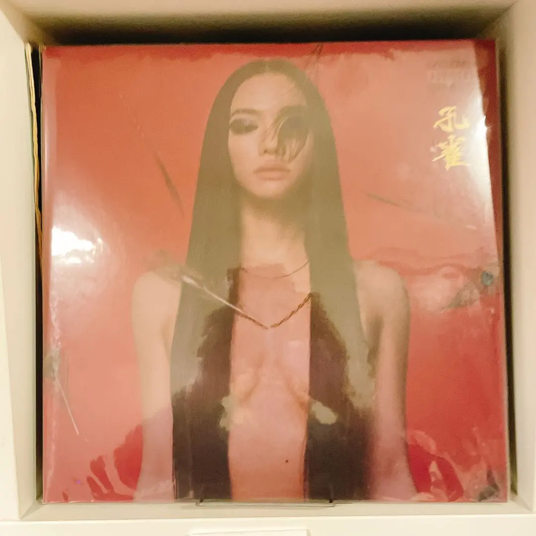 2026年最新】awich 孔雀の人気アイテム - メルカリ