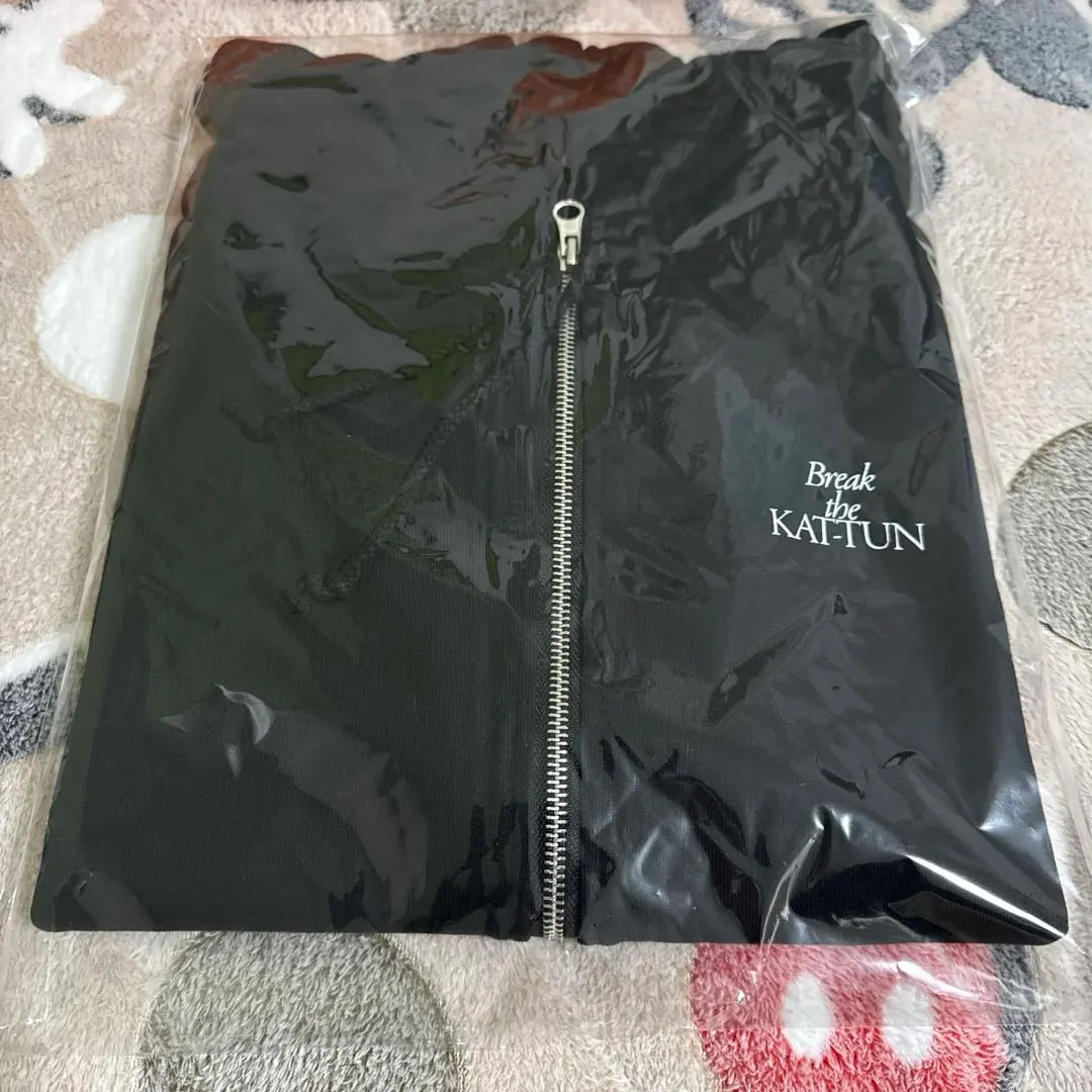 2026年最新】kat-tun パーカーの人気アイテム - メルカリ