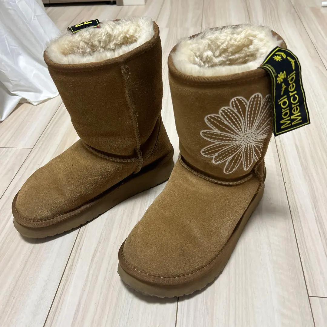 2026年最新】mardi mercredi ムートンの人気アイテム - メルカリ