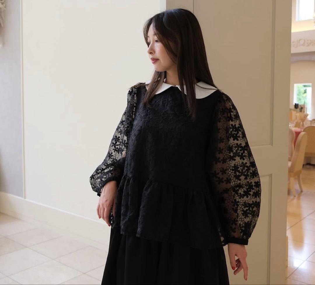 unminou フラワーレースカラーブラウス アンミヌ 完売品 - メルカリ