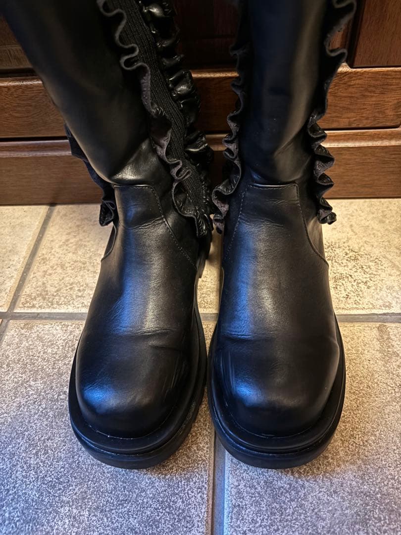 bibiy ビビィ サイドゴア ロングブーツ フリル ブラック - メルカリ