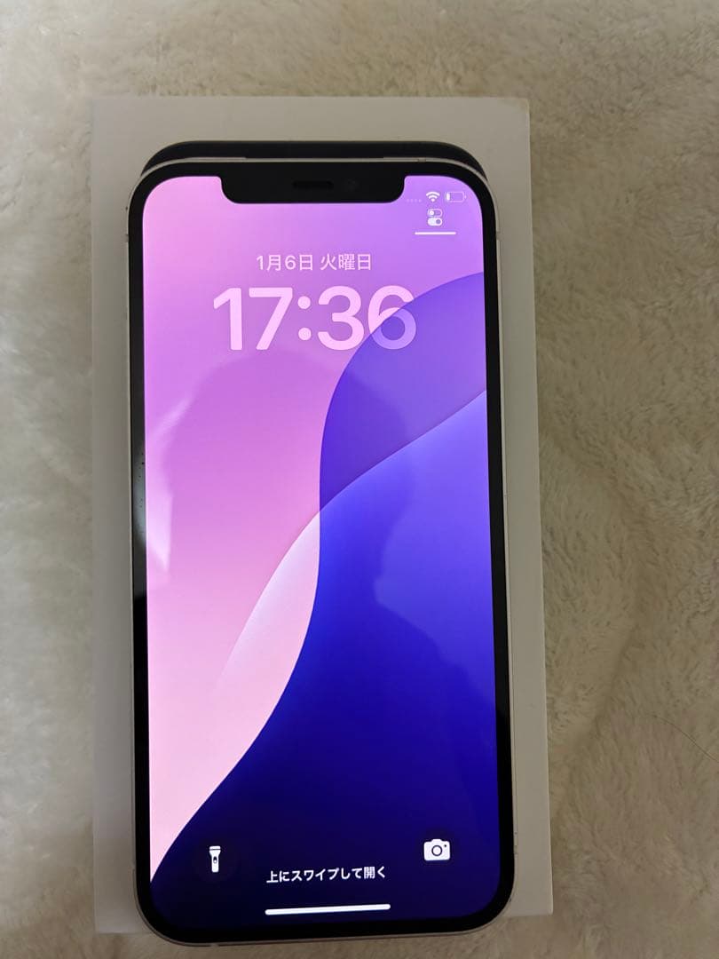 Apple iPhone 12 ホワイト　128GB Amazon.com: Apple iPhone 12, 128GB, White - Fully Unlocked