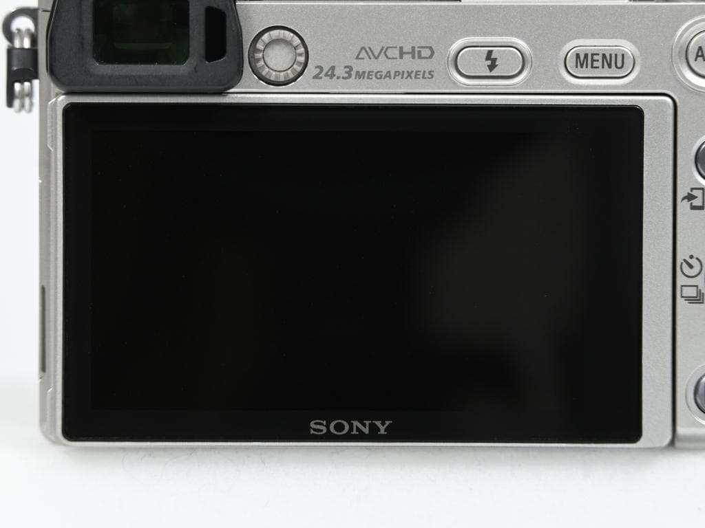 【美品】 ソニー α6000 ILCE-6000 レンズセット《SC数5220》