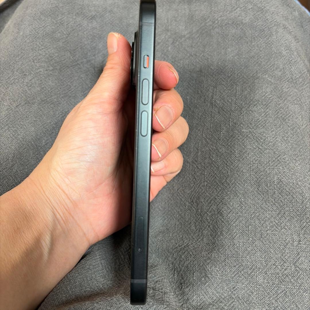 Apple iPhone 15 128GB - メルカリ