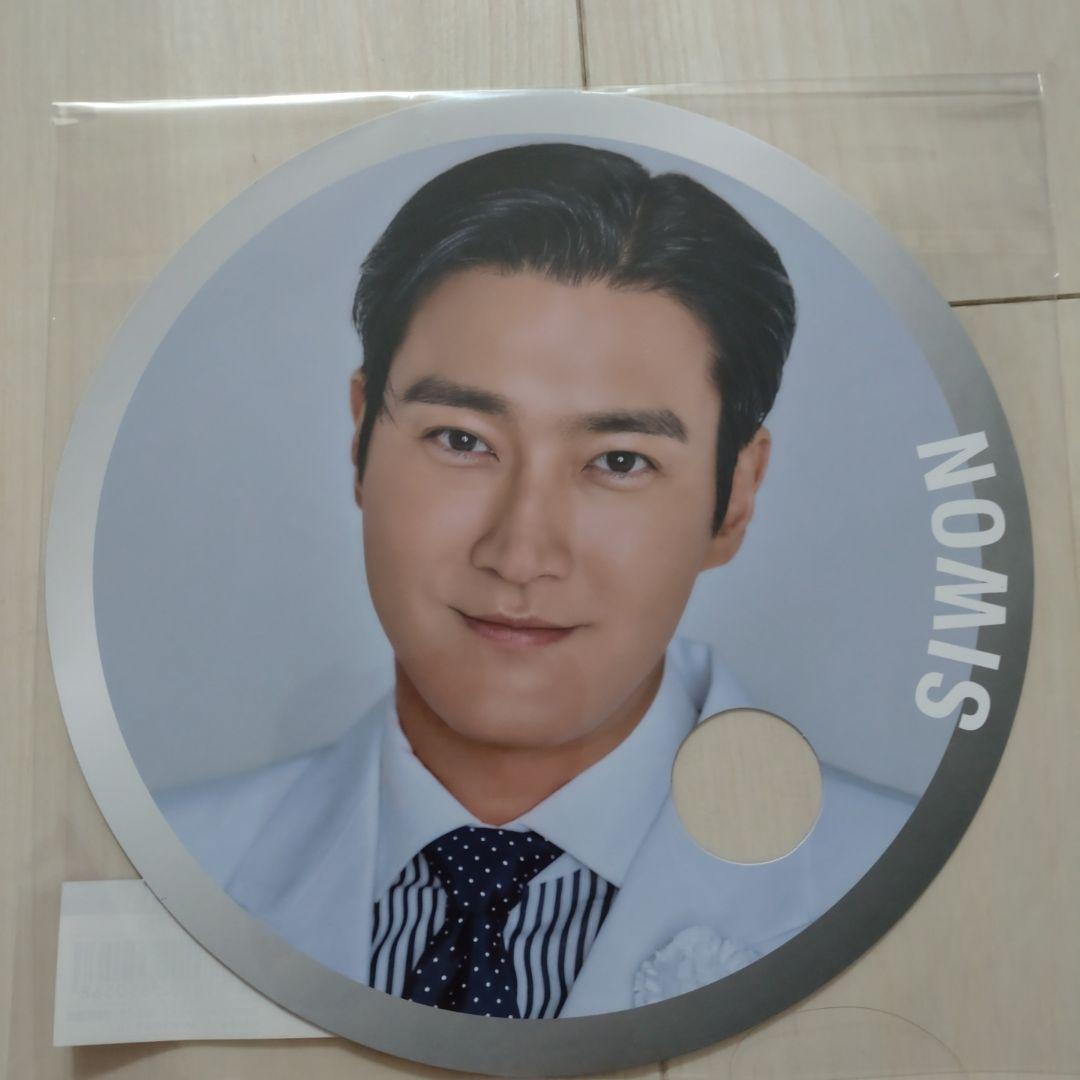 SUPER JUNIOR SS9 Blu-ray うちわ＆トレカ シウォン - メルカリ