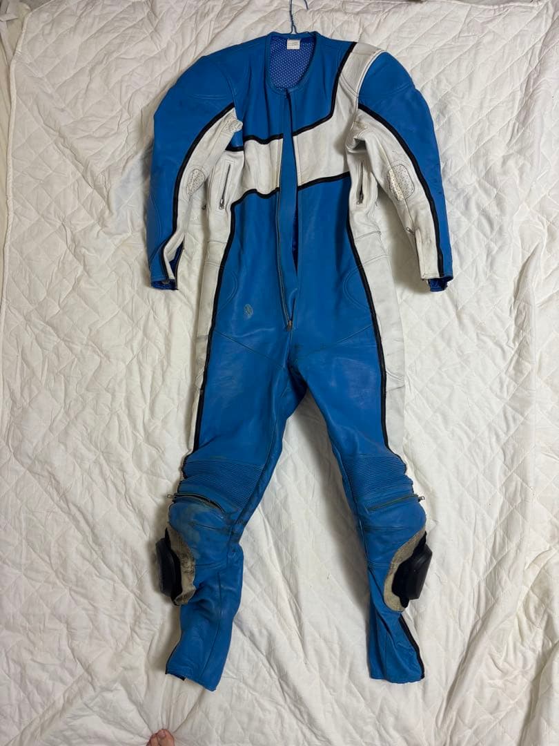 革ツナギ　レーシングスーツ　ワンピース　当時物 Yahoo!オークション - 革ツナギ 黒 ワンピース レーシングスーツ 検索