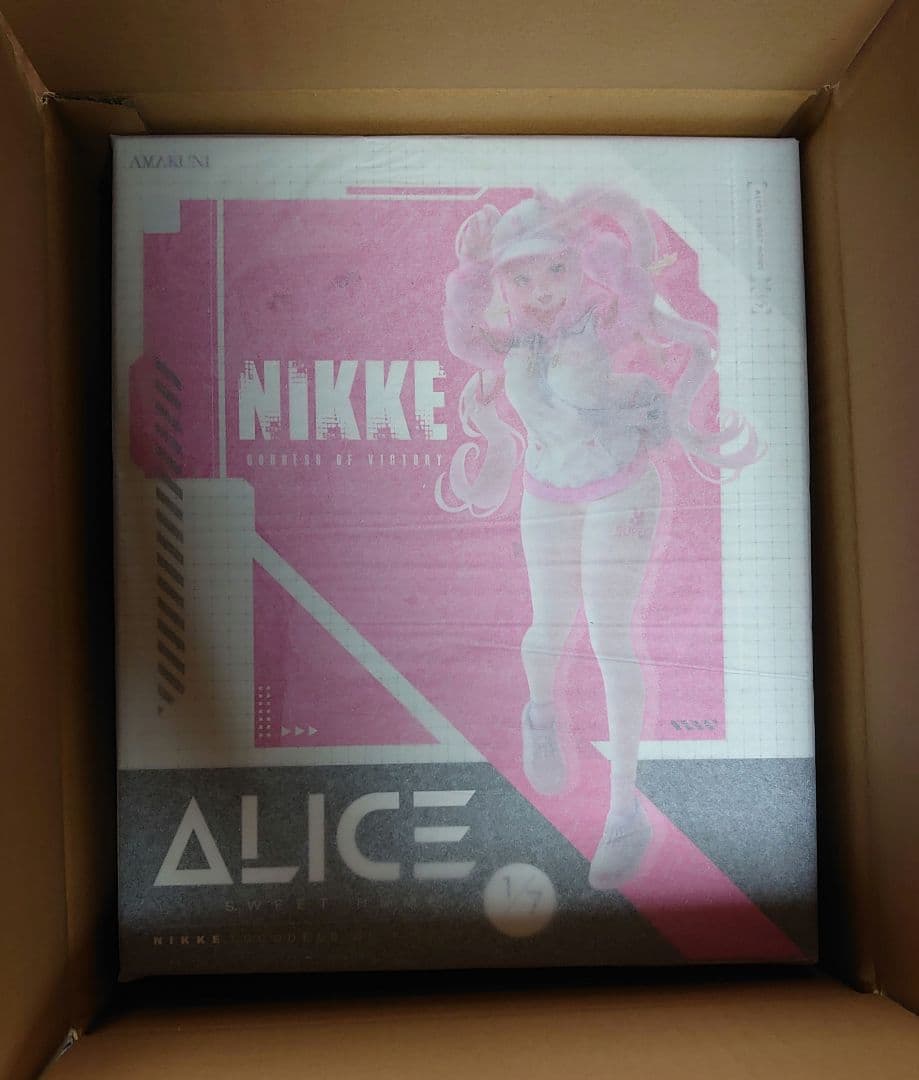 AMAKUNI 勝利の女神：NIKKE　アリス スイートホーム【限定版】 勝利の女神：NIKKE」より「アリス スイートホーム」がAMAKUNIから