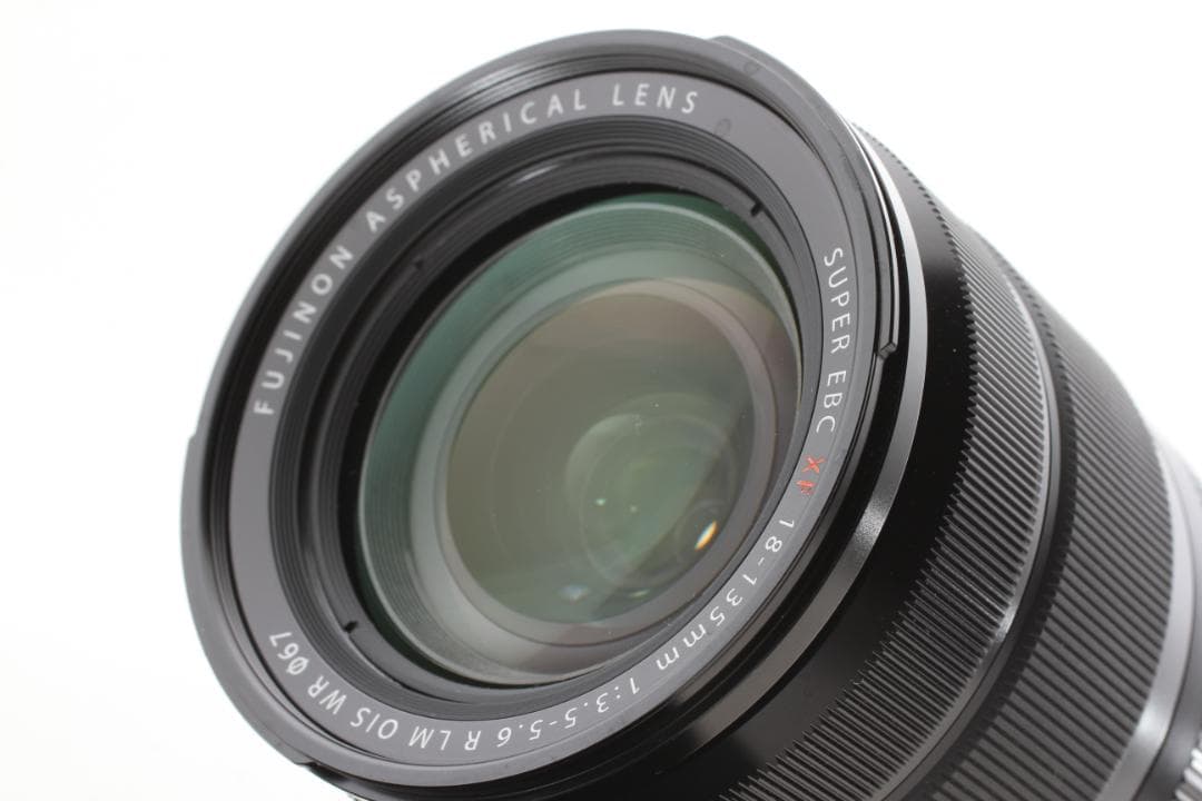 FUJIFILM 18-135mm F3.5-5.6 R LM OIS レンズ