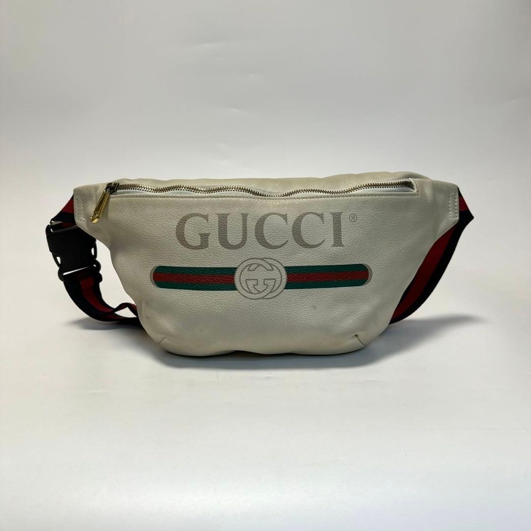 k70【美品】グッチ ロゴプリント レザー シェリーライン ボディバッグ