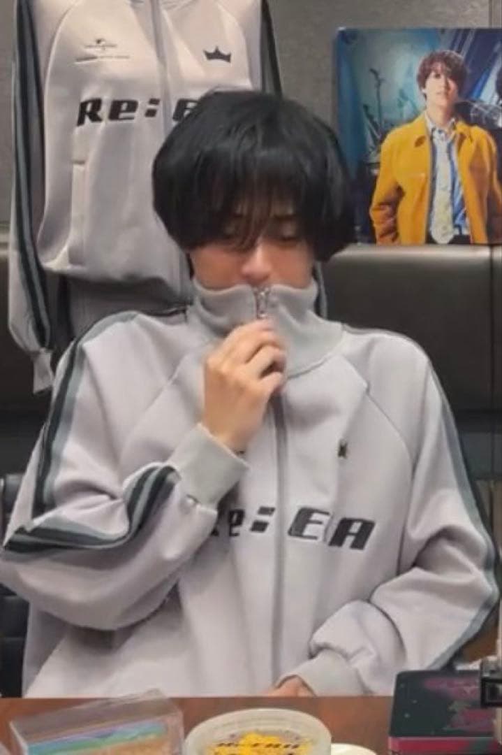 キンプリ ReERA POPUP トラックジャケット パンツ 上下M - メルカリ