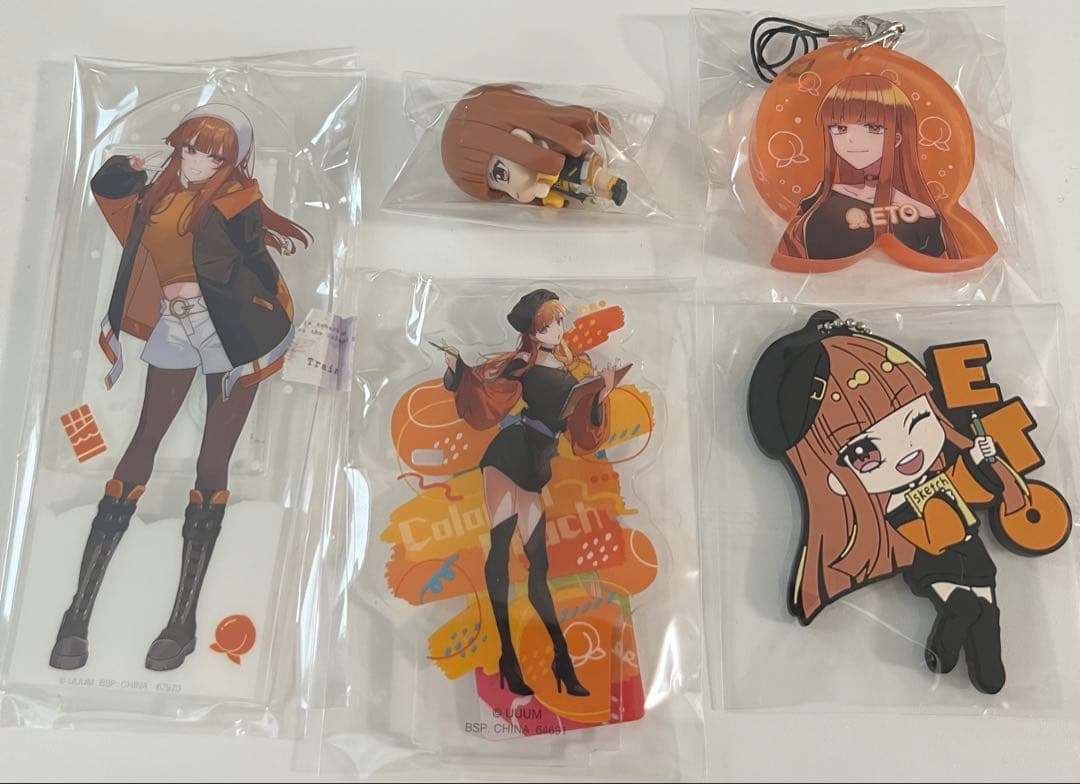 カラフルピーチ からぴち えと アクスタ まとめ売り - メルカリ