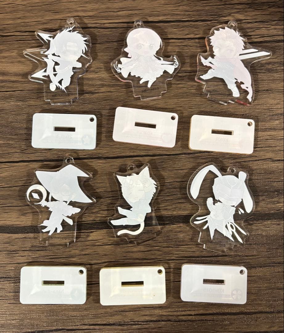 ヲタクに恋は難しい アクリルスタンド - メルカリ