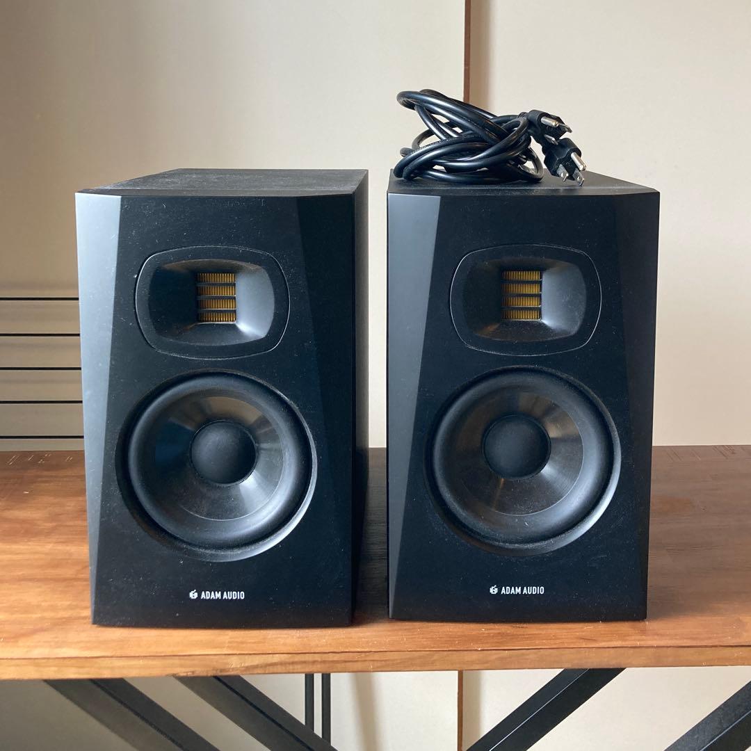 ADAM Audio T5V スタジオモニタースピーカー(ペア) ADAM Audio T5V ペア TRS-XLRケーブル スピーカースタンドセット 変換