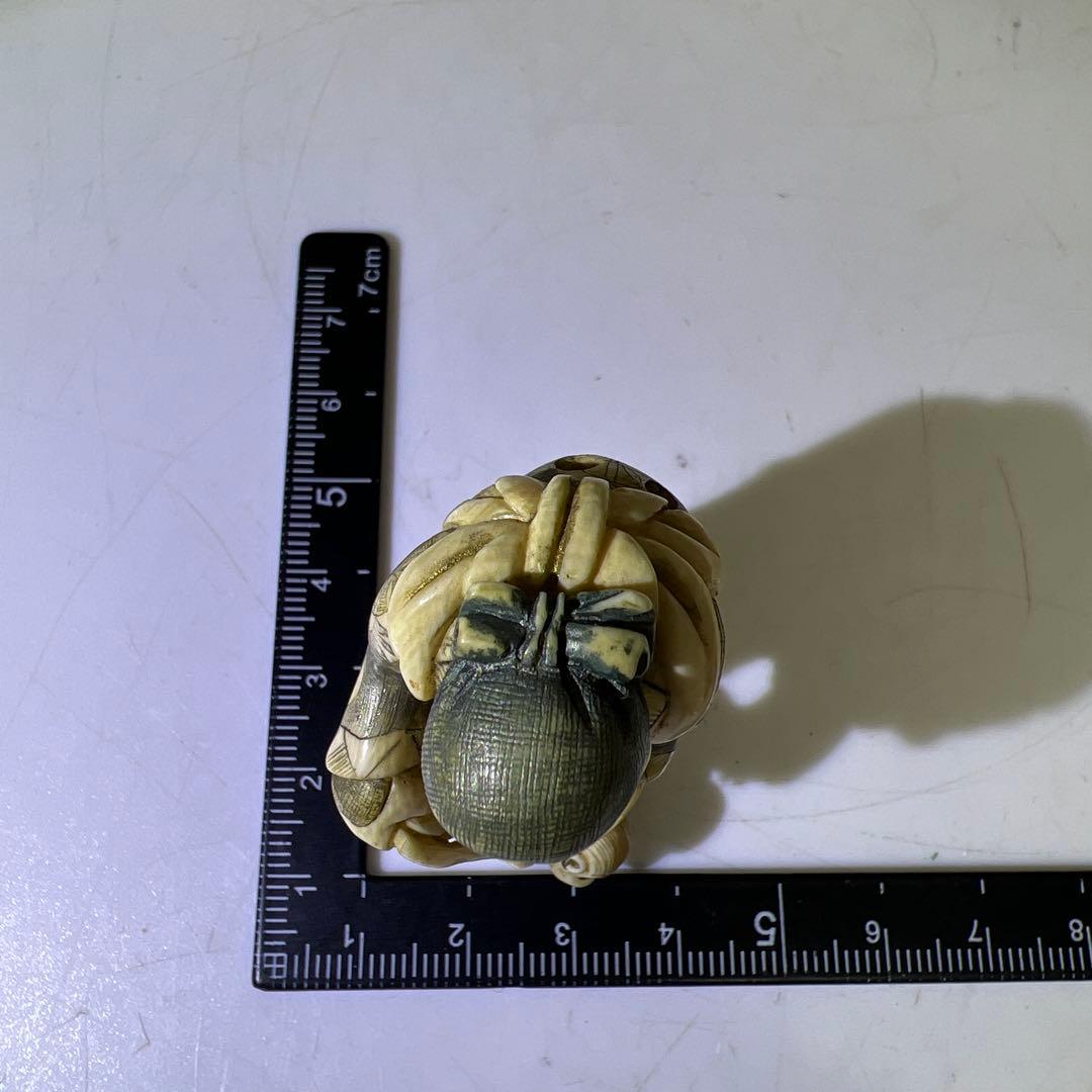 極上 人物に猿 根付34g 東里8-0108☆2F