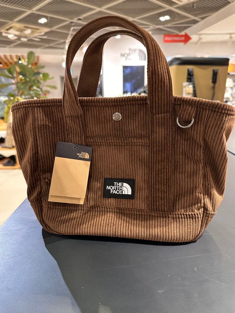 ブラウン】THE NORTH FACE コーデュロイショルダーバッグ 韓国 - メルカリ