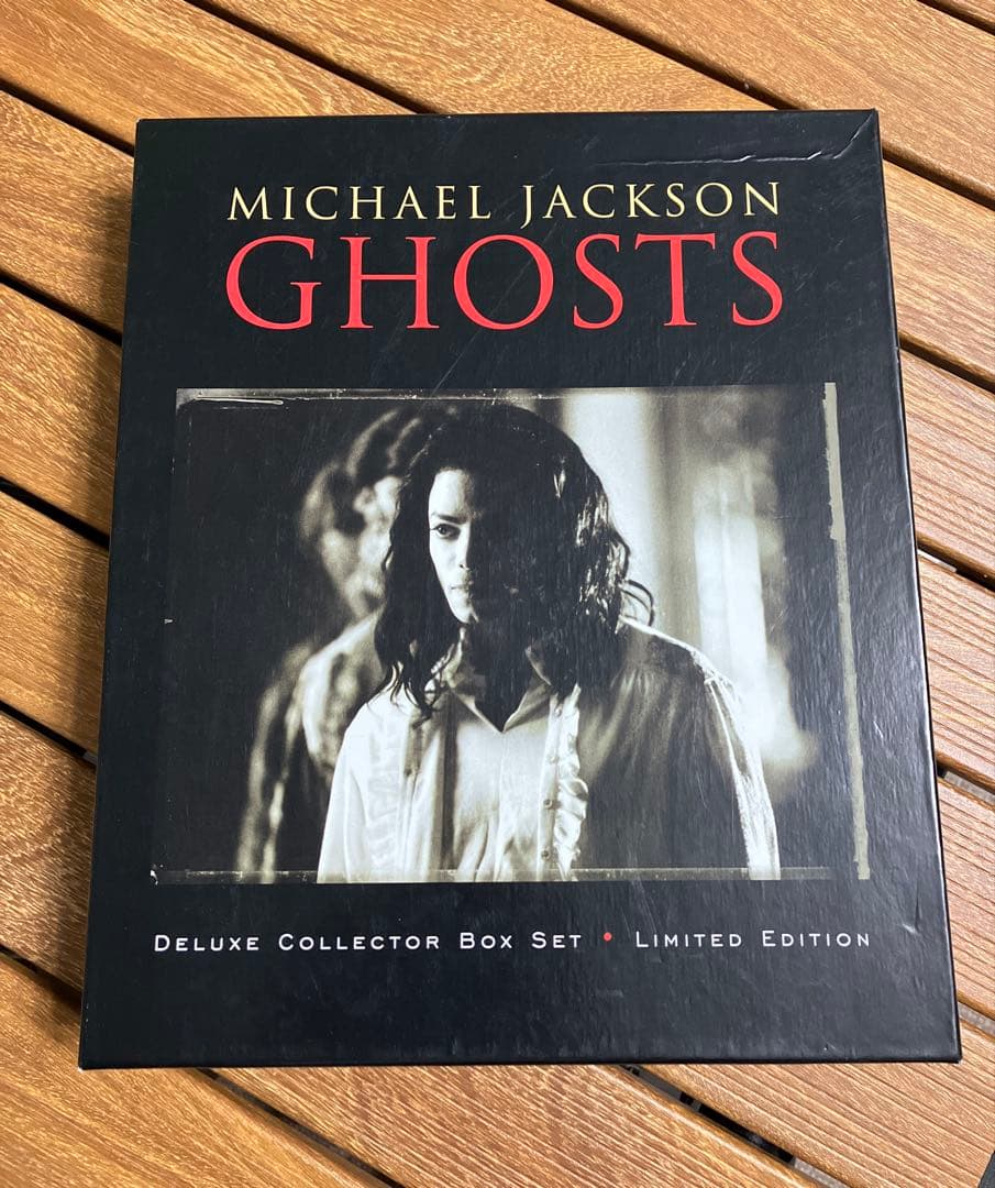 [訳あり]マイケル•ジャクソンGHOSTS デラックスコレクターズボックスセット Michael Jackson - Ghosts - Deluxe Collector Box Set - Limited