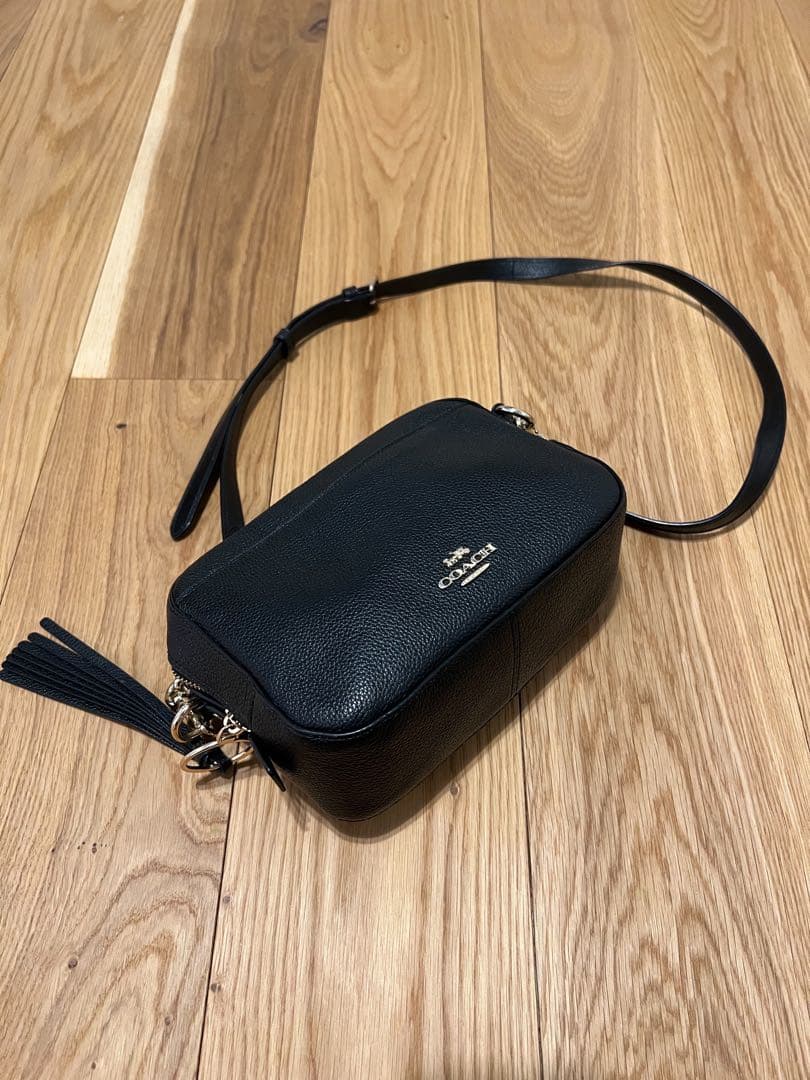 【未使用品】COACH タッセルブラックレザーバッグ COACH（コーチ） TIME SALE 3/1迄 バッグ ショルダーバッグ 黒 2024