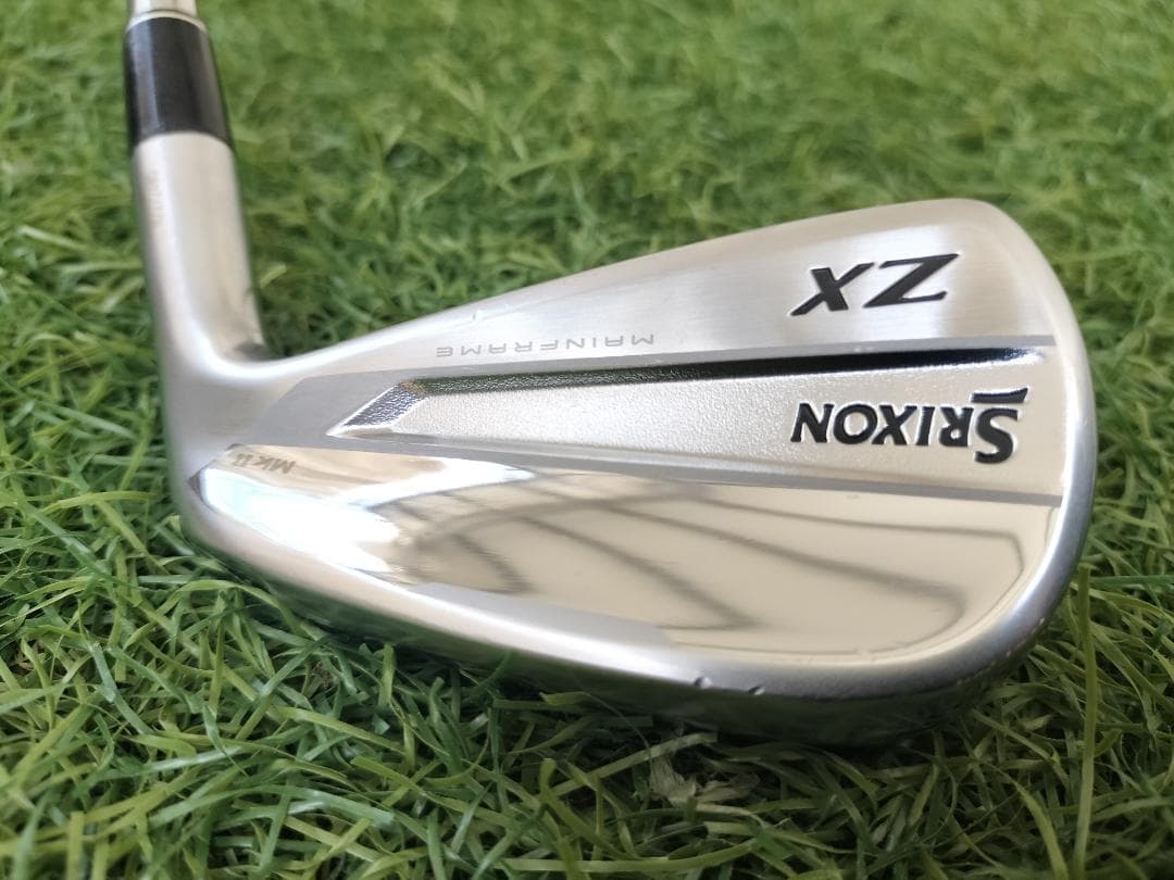 希少 スリクソン ZXユーティリティ 4番 23° NS950NEO【SR】