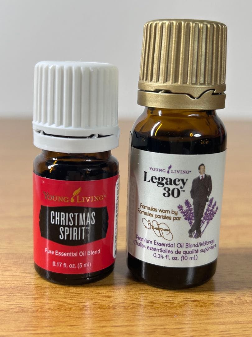 ヤングリビング　レガシー30 10ml クリスマススピリット 5ml セット ヤングリビング レガシー30 10ml クリスマススピリット 5ml セット