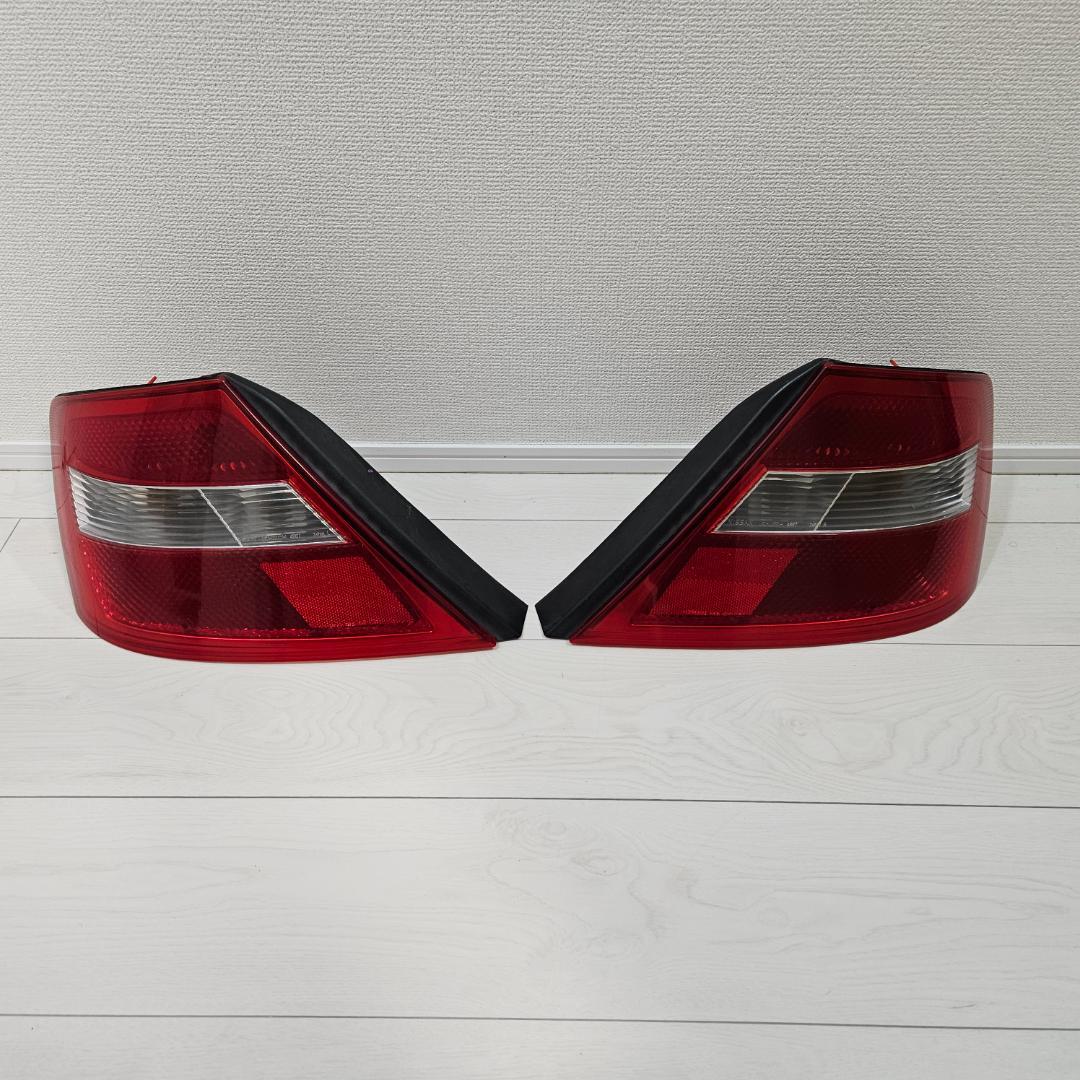 Y34 セドリック 純正テールランプ - メルカリ